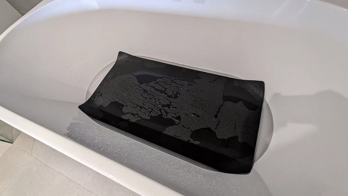 How to clean a Desk Mat in bath