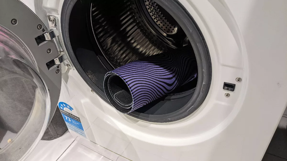 How to clean a Desk Mat in washing machine
